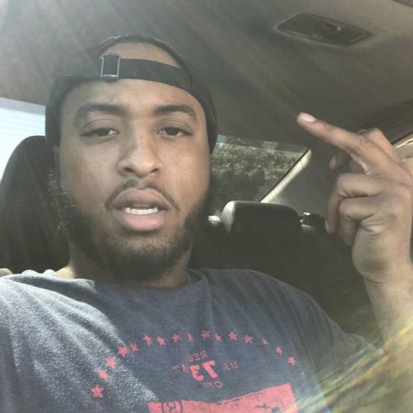 Meet your Posher, Ren - Picture 1 of 1